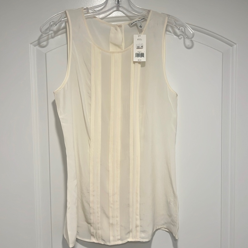 NWT Banana Republic Scoop Neck Button-back Silk Tank